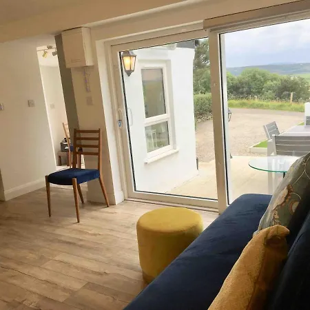 Brownes Sea View No 2 Dungloe 14km בית נופש