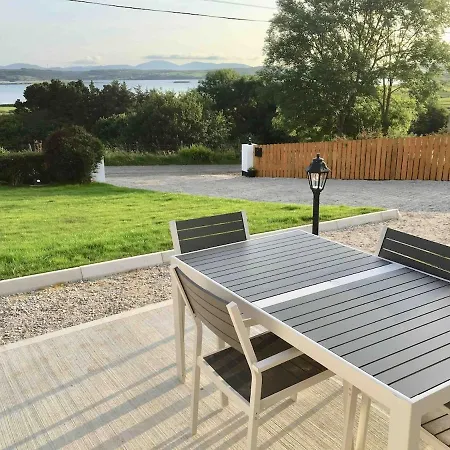 Brownes Sea View No 2 Dungloe 14km בית נופש
