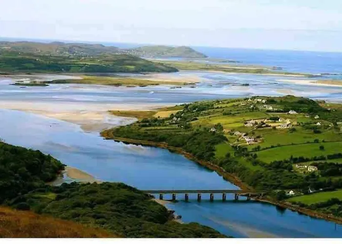 Holiday home Brownes Sea View No 2 Dungloe 14km *